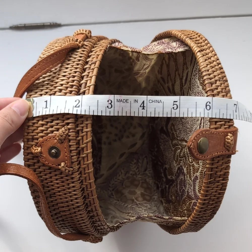 Round Rattan Woven Bag - Picture 7 of 12